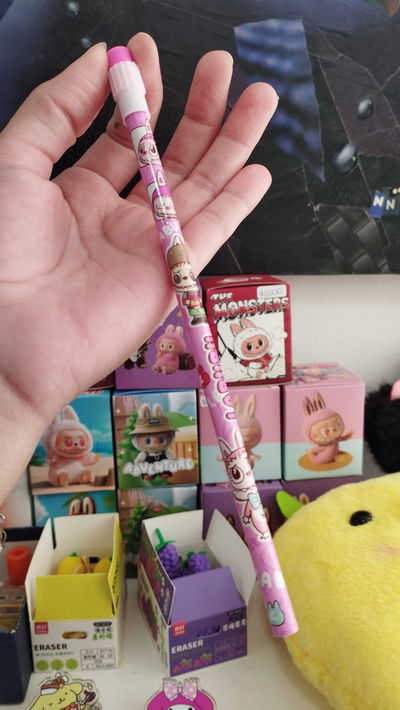 Lápiz de Labubu 