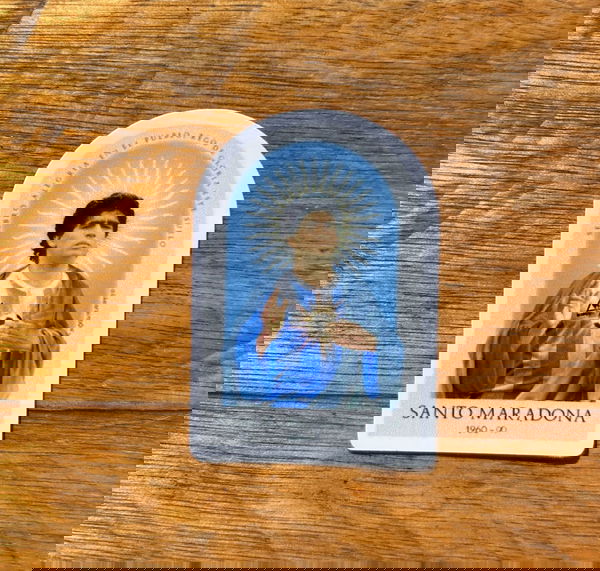Santo Maradona