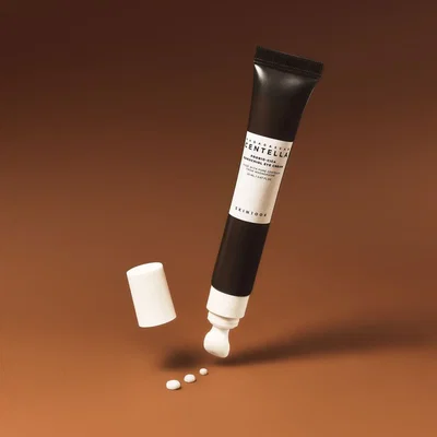 SKIN 1004 - Contorno de Ojos Madagascar Centella Probio-Cica Bakuchiol Eye Cream