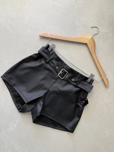 Short Narella 