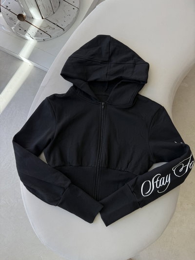 Campera crop frisada