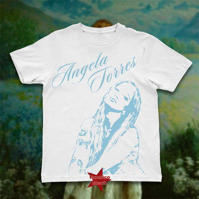 Remera Clasica - Angela Torres III