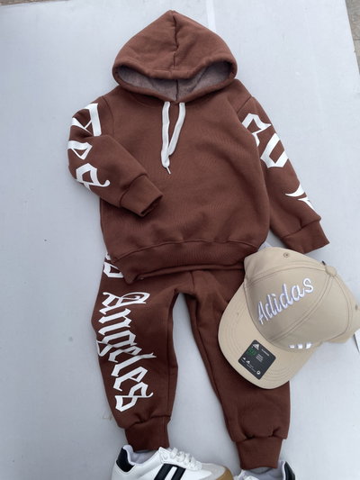 Conjunto Trival 
