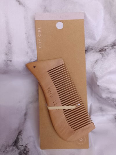 Peine ecológico de bambú