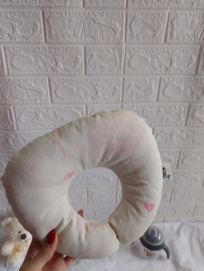 Cuellito de viaje para bebe