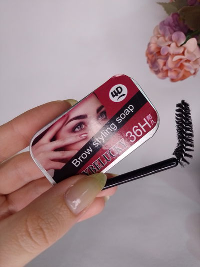 Jabón para peinar cejas 