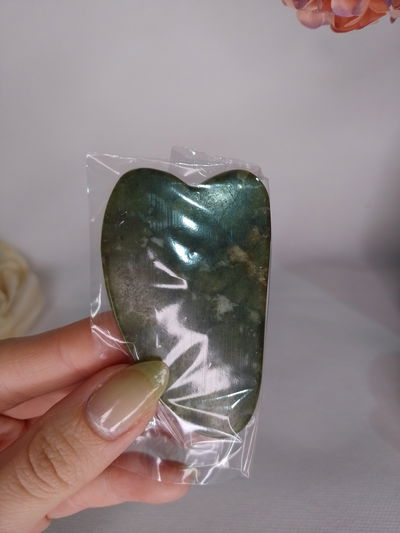 Piedra para ojos de Jade