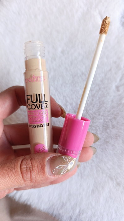 Corrector con esponja 4 Angels x1