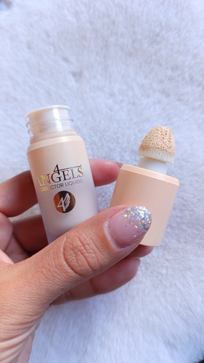 Corrector con esponja push 4 Angels x1
