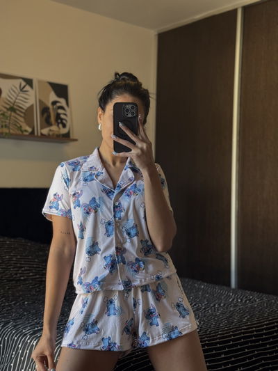 CAMISERO CORTO ADULTO STITCH CREMA