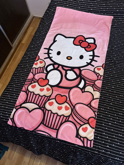 TOALLON ANIMADO KITTY 73x150