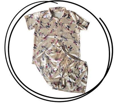 CAMISERO CORTO SATÉN ADULTO BEIGE FLORES