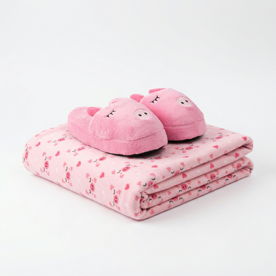 Manta Soft Premium + Pantuflas a Juego CHANCHITO (Diseños Exclusivos PC)