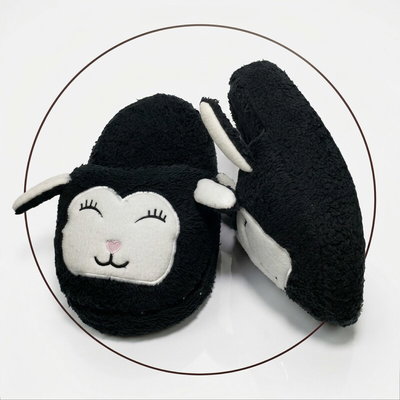 Pantuflon animado premium negra ovejita