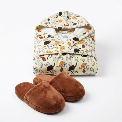 Set bata toalla + Pantuflas a Juego GATITOS (Diseños Exclusivos PC)