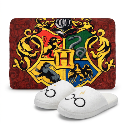 Set Manta Soft Premium + Pantuflas a Juego HOWARDS HARRY POTTER (Diseños Exclusivos PC)