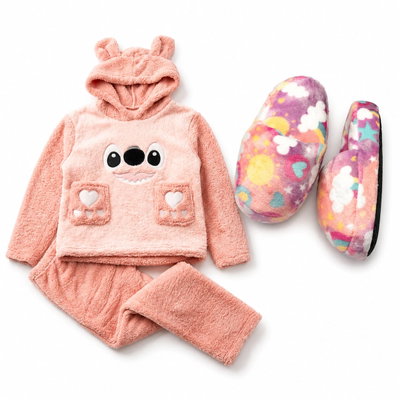 Set pijama STITCH peluche más Pantuflon línea premium (Diseños Exclusivos PC)