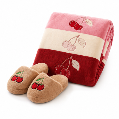 Set Manta Soft Premium + Pantuflas a Juego CEREZAS 🍒 (Diseños Exclusivos PC)
