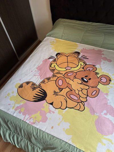 MEGATOALLON GARFIELD COLORES 150x150