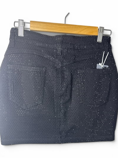 Pollera de jeans con strass y short