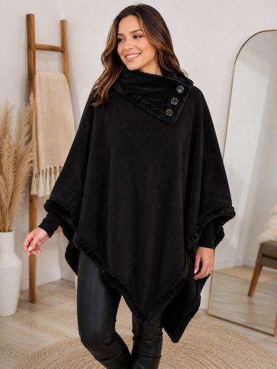 Poncho de Plush con corderito