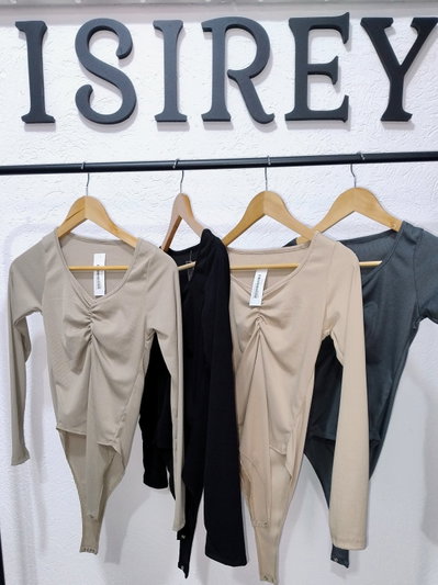 Body morley de lycra con frunce 