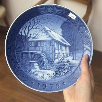 Plato danés de colección 1976 Royal Copenhaguen waterpolo mill