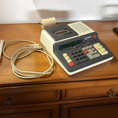 Calculadora manual Olympia