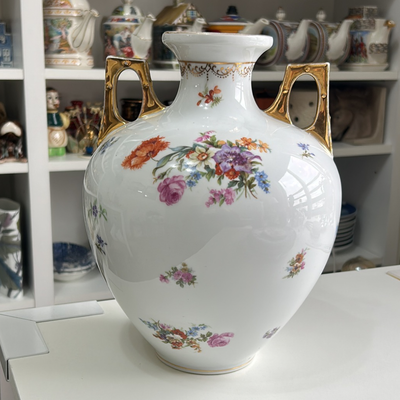 Jarrón de porcelana EPIAG checo 