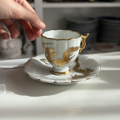 Taza de café modelo dragón 