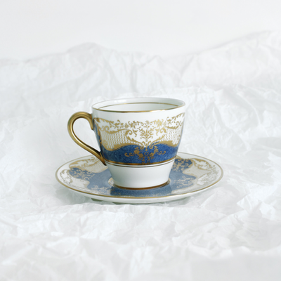 Taza de café Royal Doulton England 111