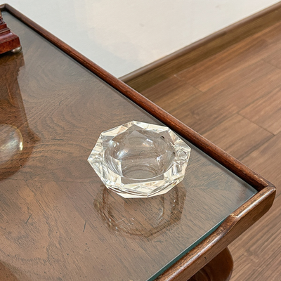 Cenicero de cristal facetado