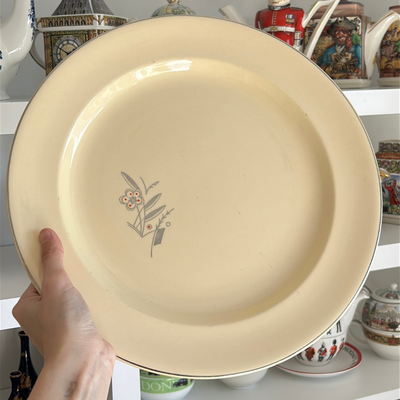 Plato grande Johnson Bros New Victorian 