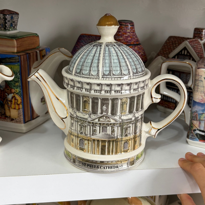 Tetera inglesa James Sadler St Paul's Cathedral