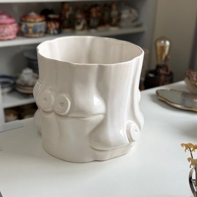 Macetero con relieve XL