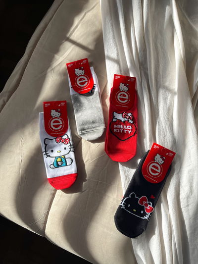 soquetes hello kitty