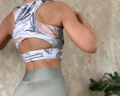 T o p • a c u a r e l a • fría || tela liviana