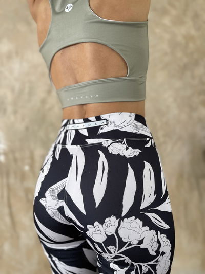 • v e r d e  +  black n’ white •