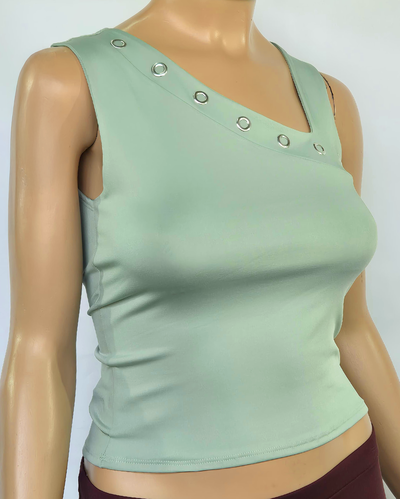 Musculosa Microfibra con escote asimetrico y hotfix