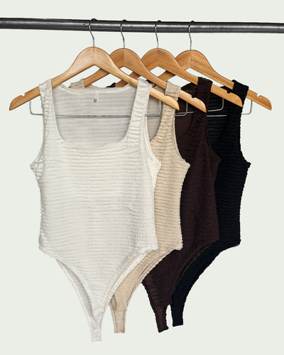 Body Mini Ruffle Sin Mangas Escote Cuadrado