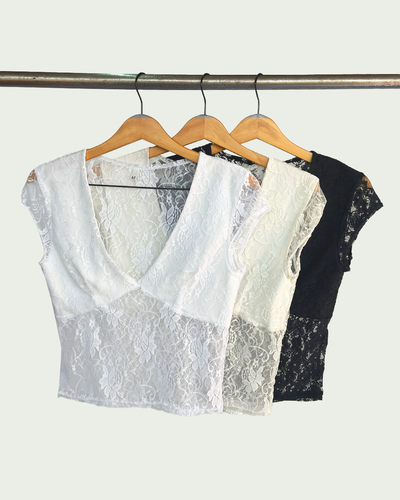 Top Encaje Escote V y Mangas Cortas