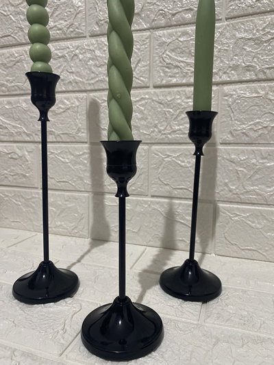 Candelabro negro 