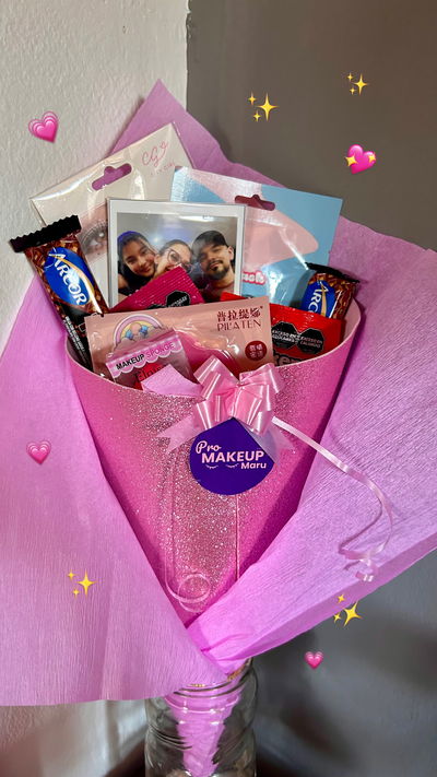 Ramo de maquillaje OPCIÓN 2 + Clase de automaquillaje 