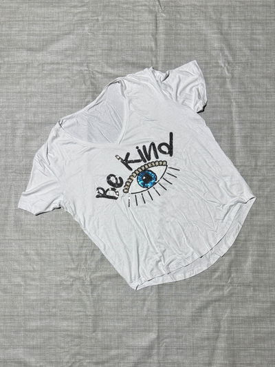 Remera Be Kind mujer