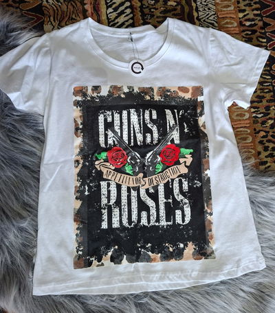 Remera clásica Guns Print