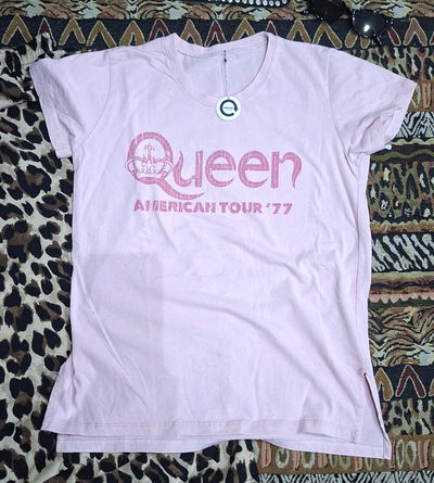 Remera Pink Queen