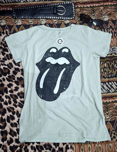 Remera Stone Shine Oliva