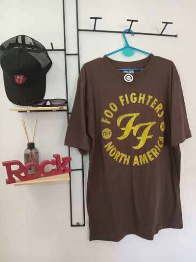 Remera Clásica Foo Fighters