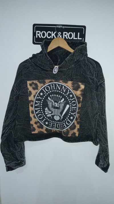 Buzo Crop Ramones Print