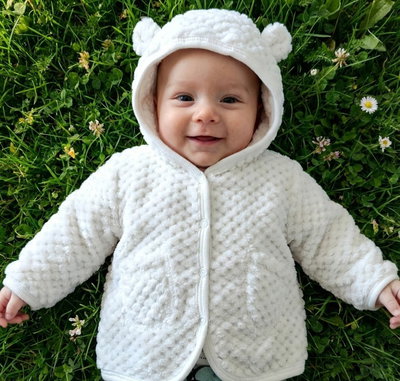 Campera orejitas crudo